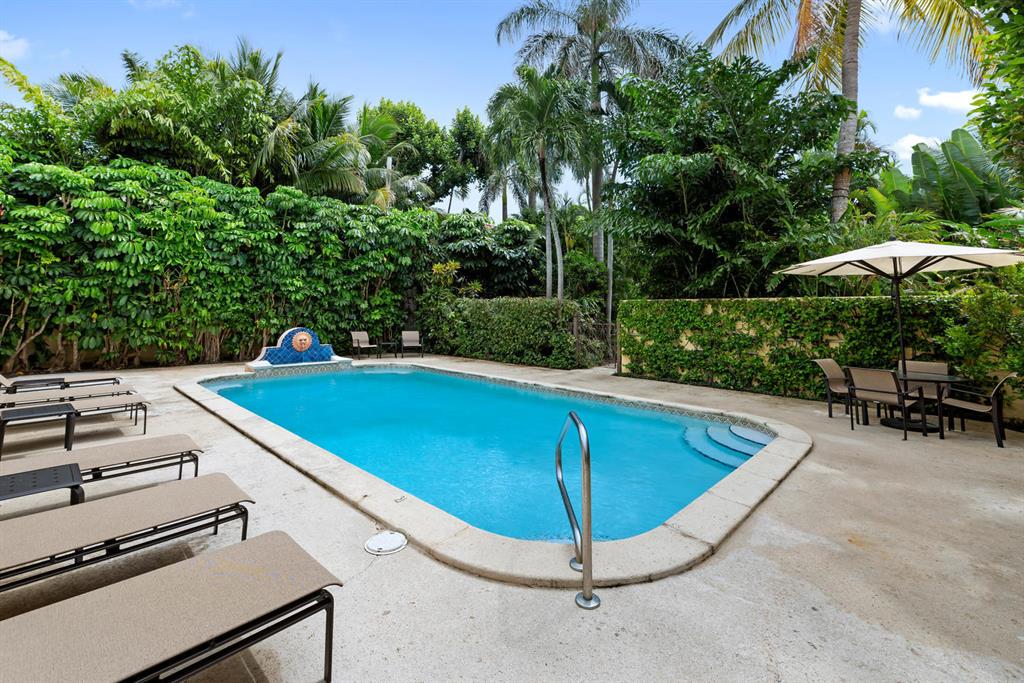 BIENESTAR CONDO - Residential