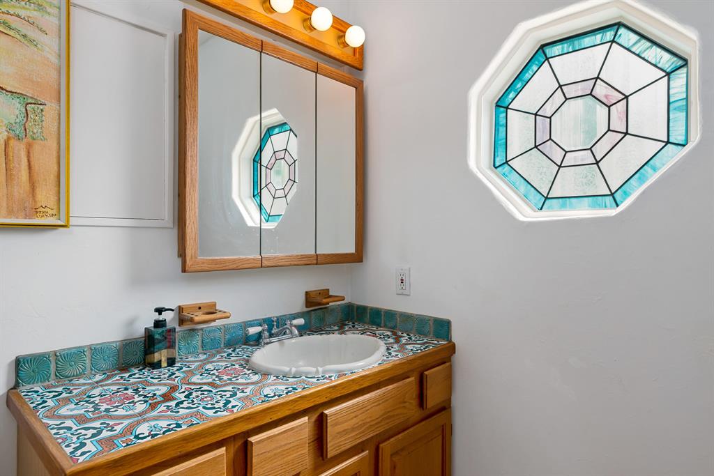 BIENESTAR CONDO - Residential