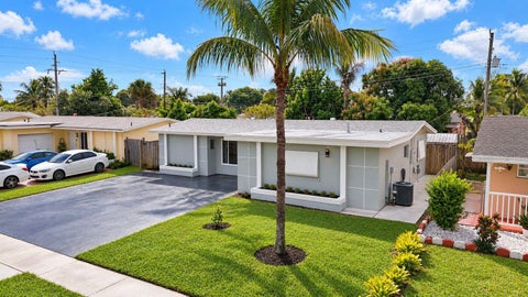 Tiny photo for 6420 NW 29th Street, Sunrise, FL 33313 (MLS # B26090327)