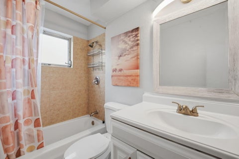 Tiny photo for 6420 NW 29th Street, Sunrise, FL 33313 (MLS # B26090327)