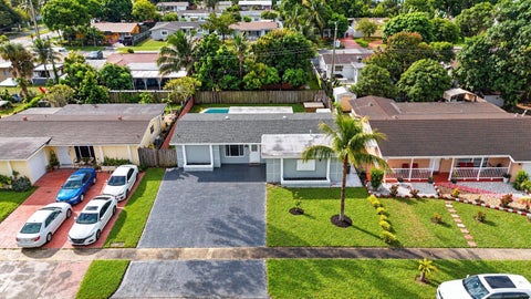 Tiny photo for 6420 NW 29th Street, Sunrise, FL 33313 (MLS # B26090327)