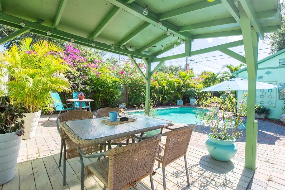 LAKE WORTH TOWN OF - Residential