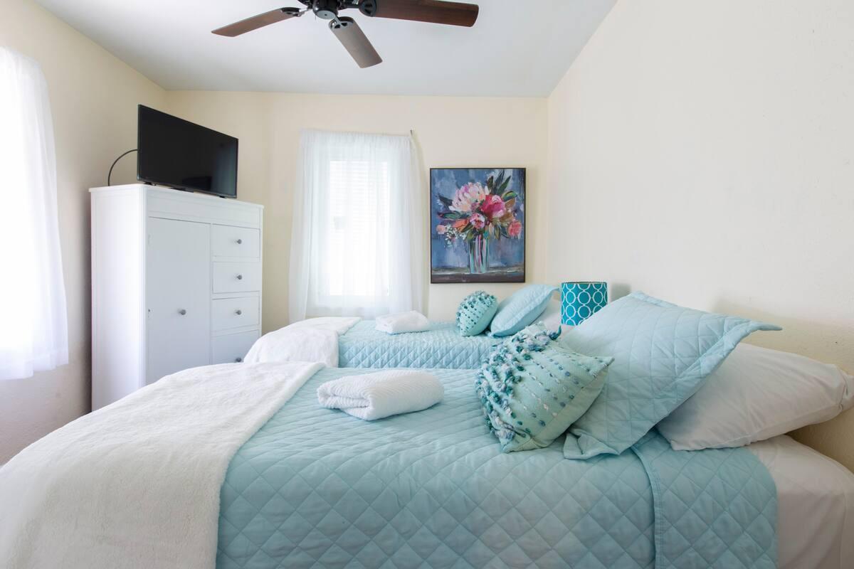 LAKE WORTH TOWN OF - Residential