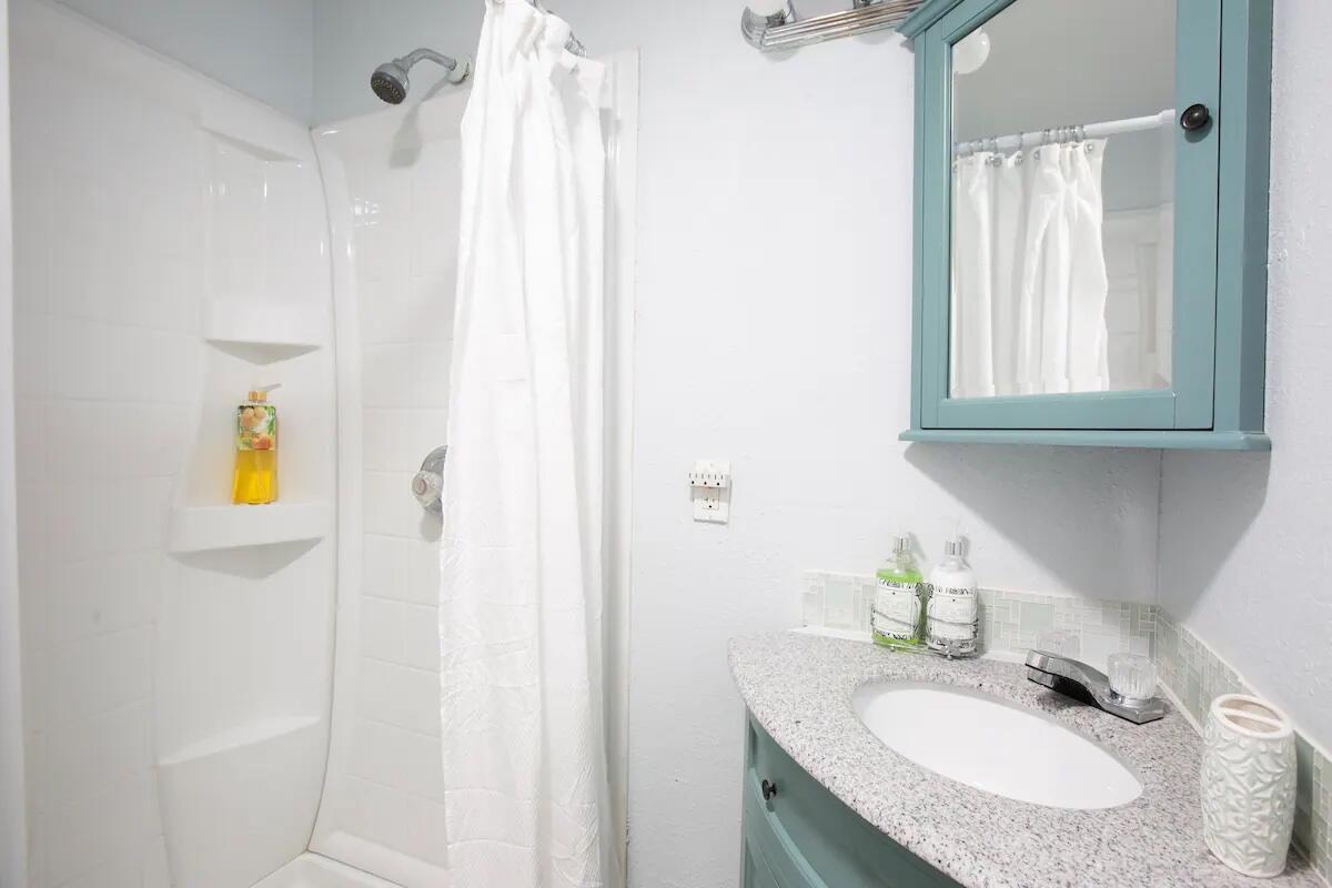 LAKE WORTH TOWN OF - Residential