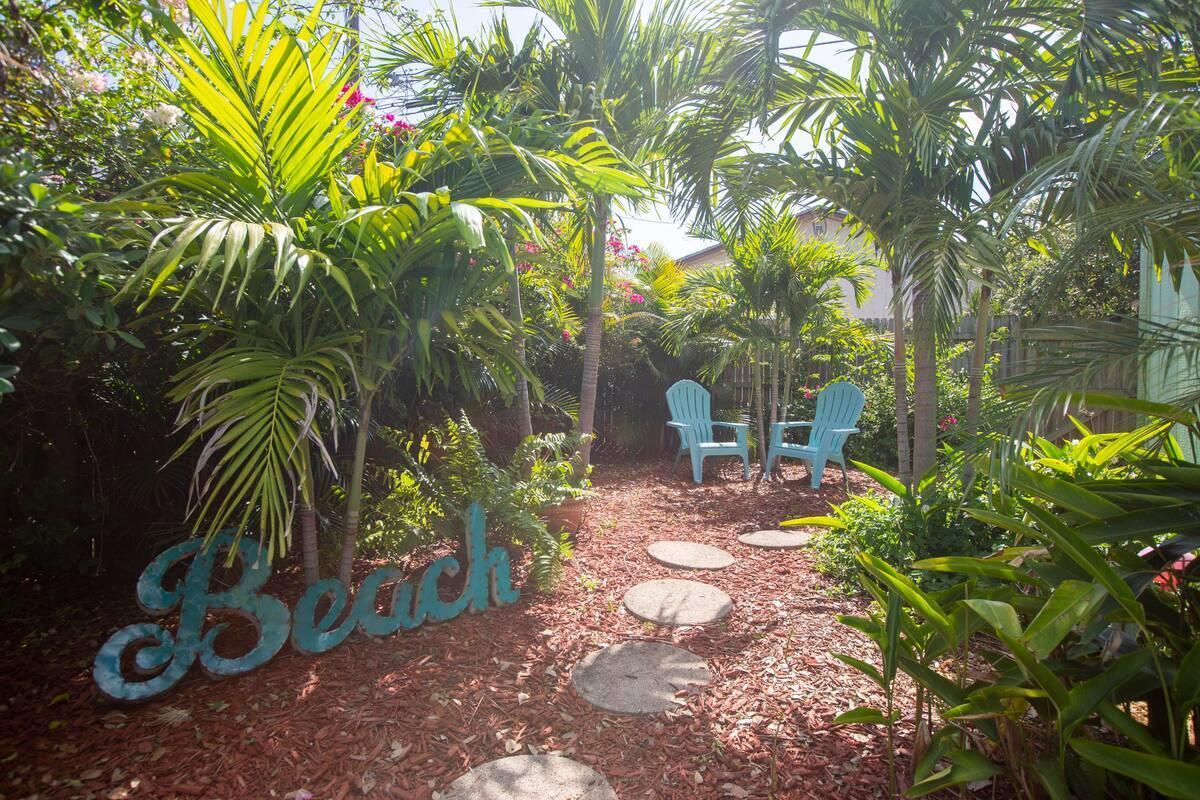 LAKE WORTH TOWN OF - Residential