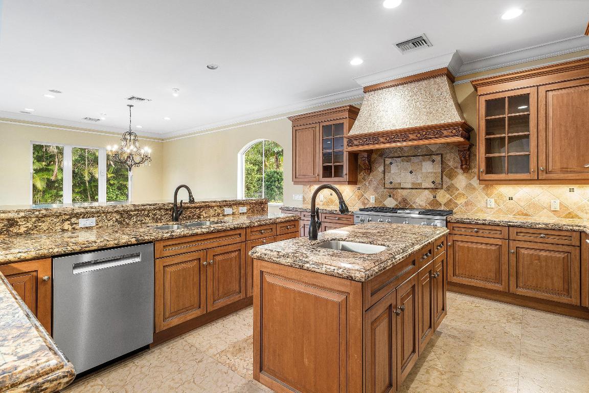 Pine Tree - Residential