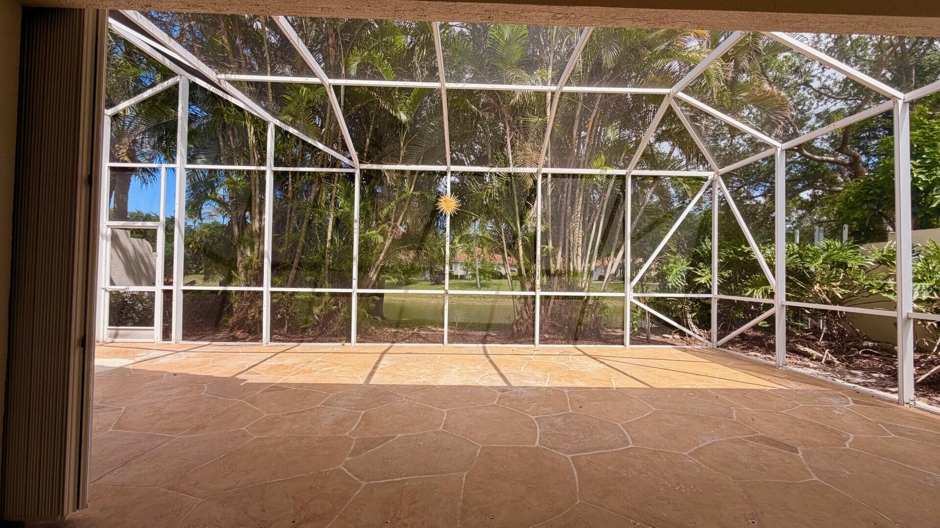 RIVERWALK - Residential