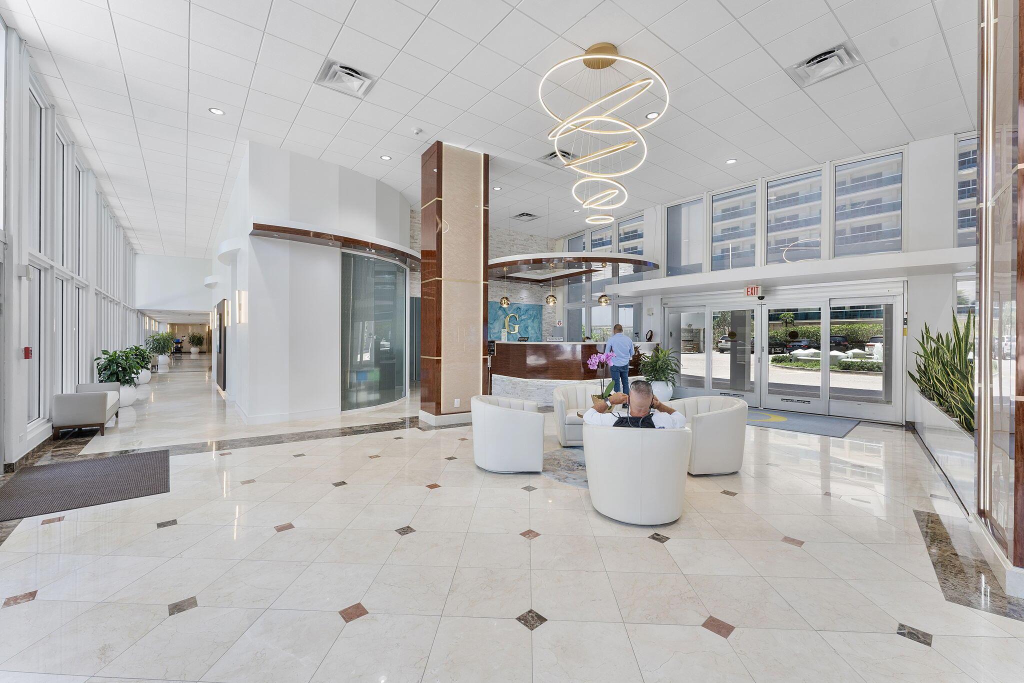 4100 Galt Ocean Drive 302