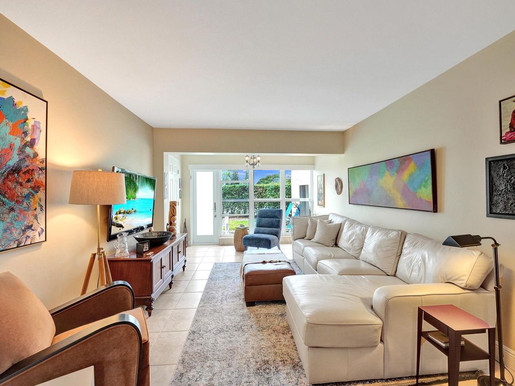 Photo of 1111 Cactus Terrace #103, Delray Beach, FL 33445 (MLS # R10939426)