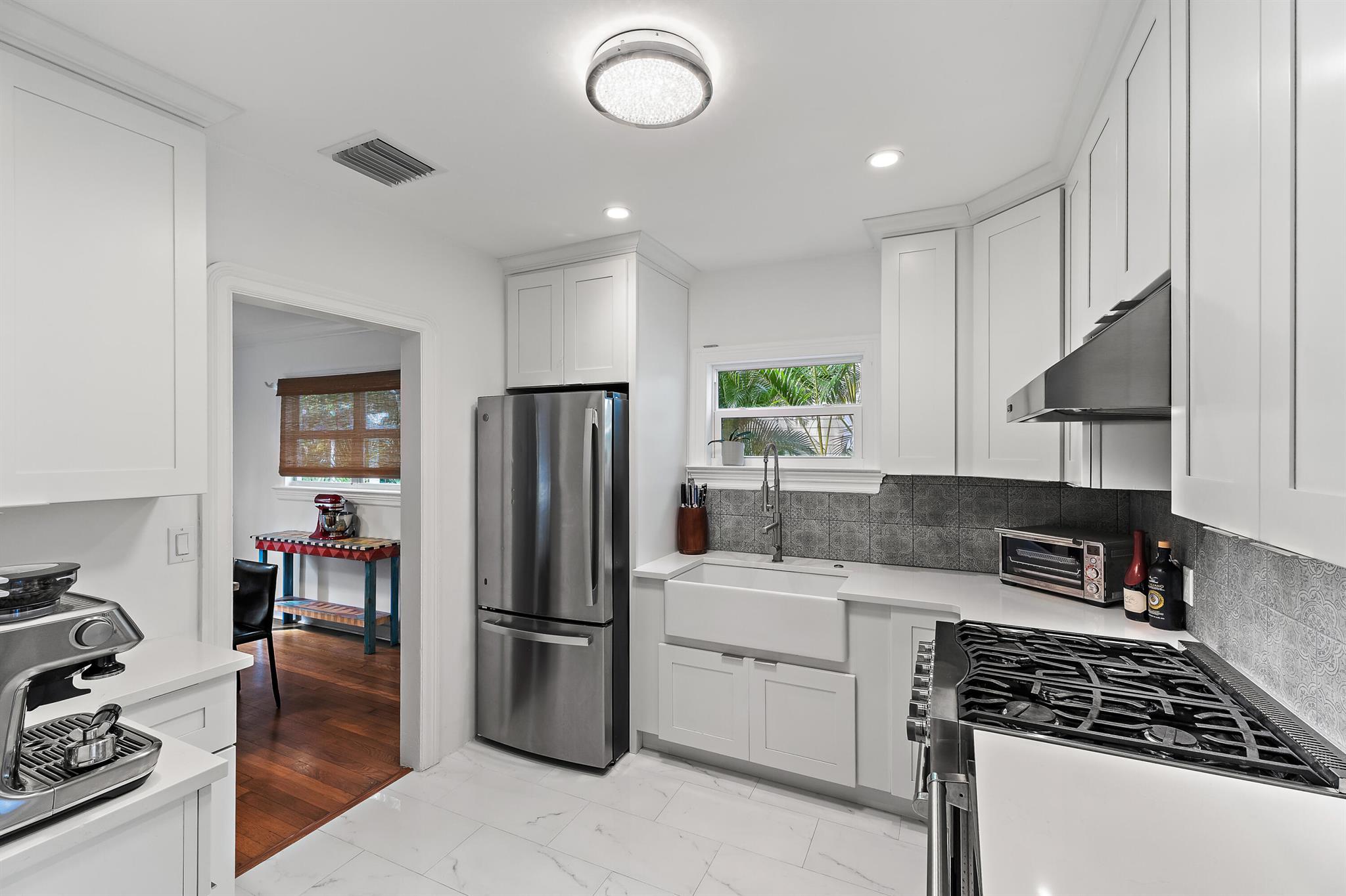 NORTH SHORE TERRACE 2 - Residential