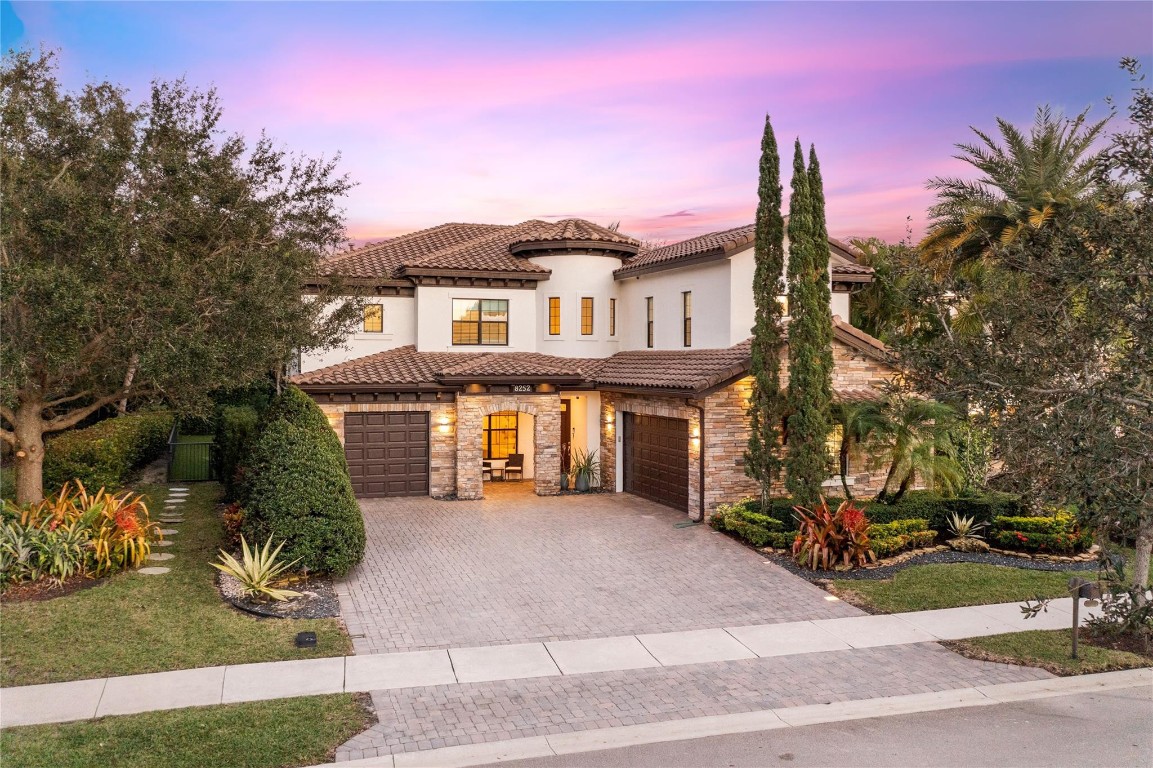 Parkland Golf & Country C - Residential