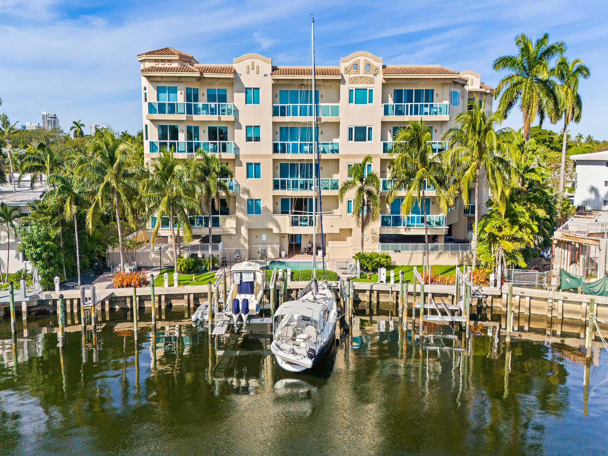 ARIA AT LAS OLAS CONDO - Residential Lease