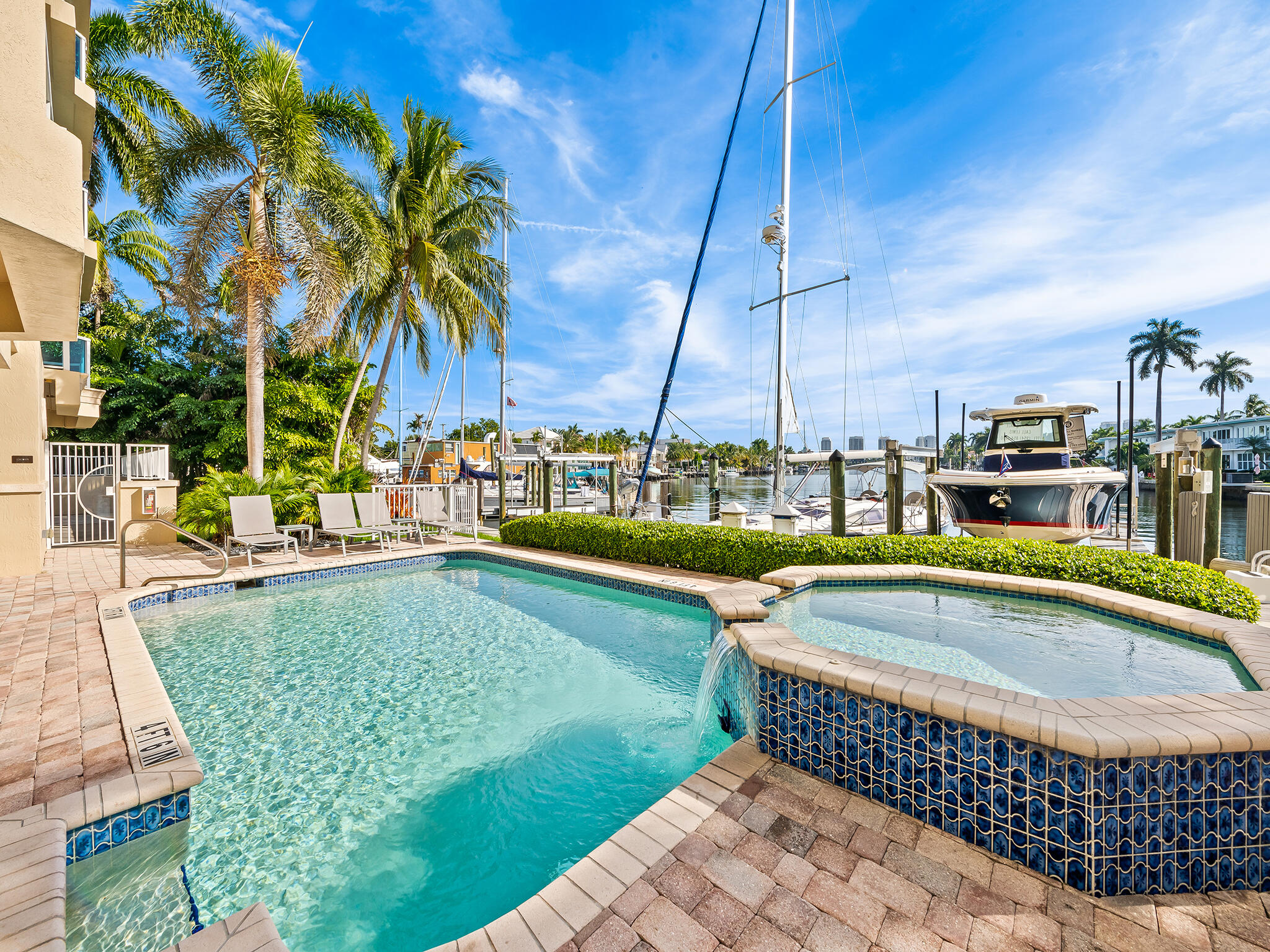 ARIA AT LAS OLAS CONDO - Residential Lease