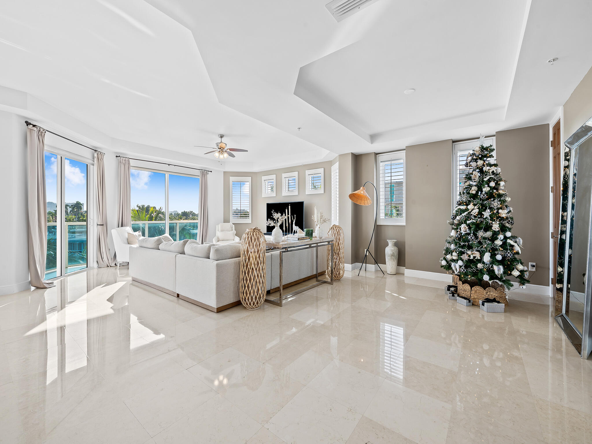 ARIA AT LAS OLAS CONDO - Residential Lease