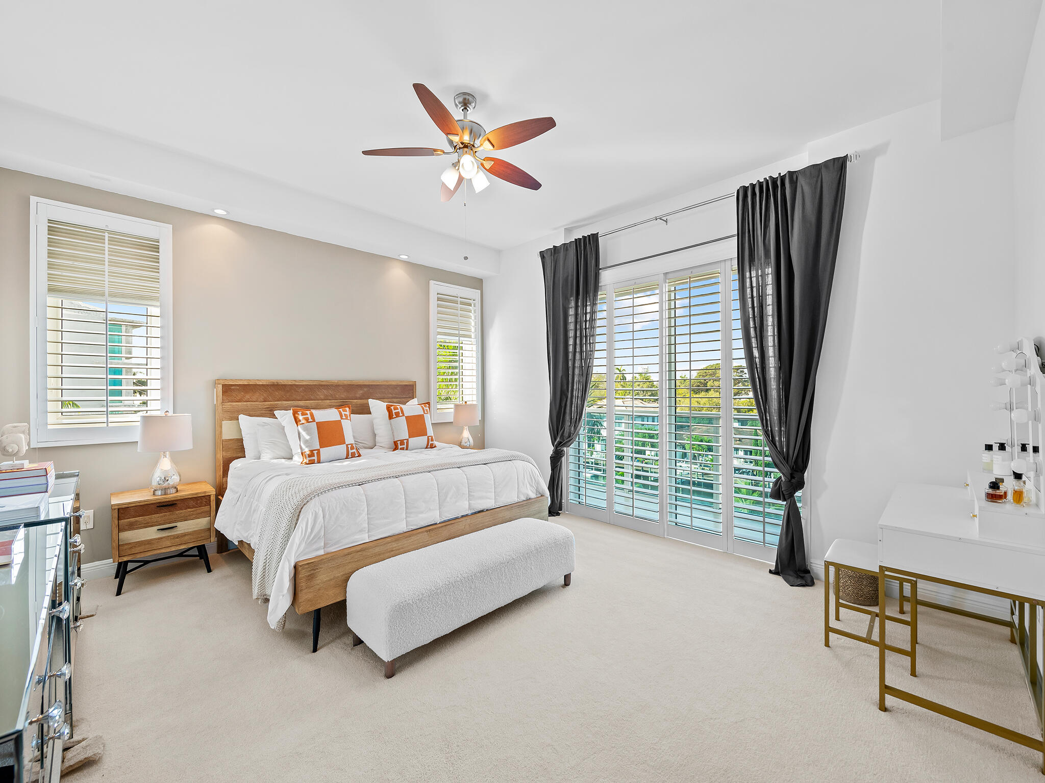 ARIA AT LAS OLAS CONDO - Residential Lease