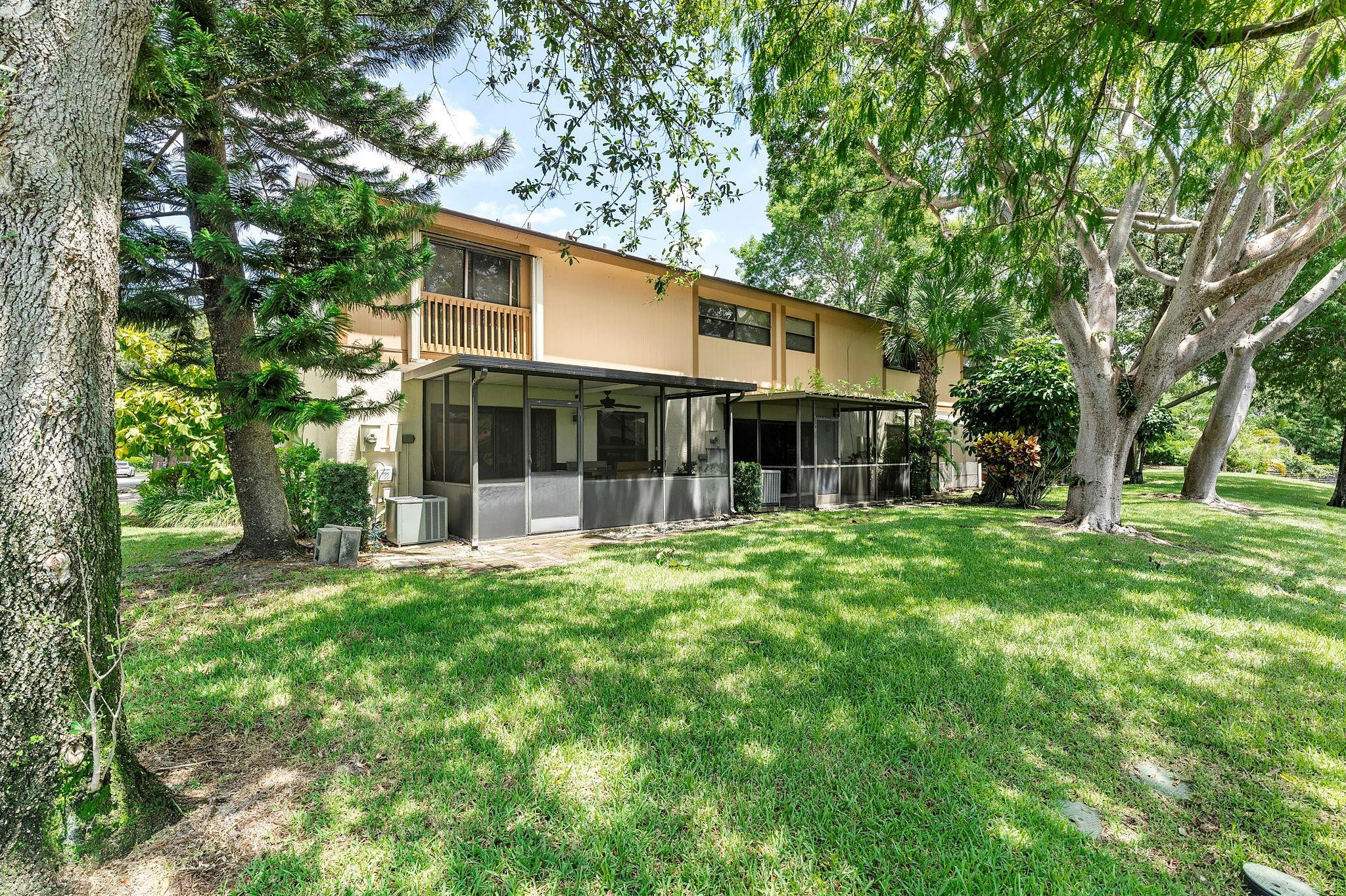 Golden Raintree III - Residential