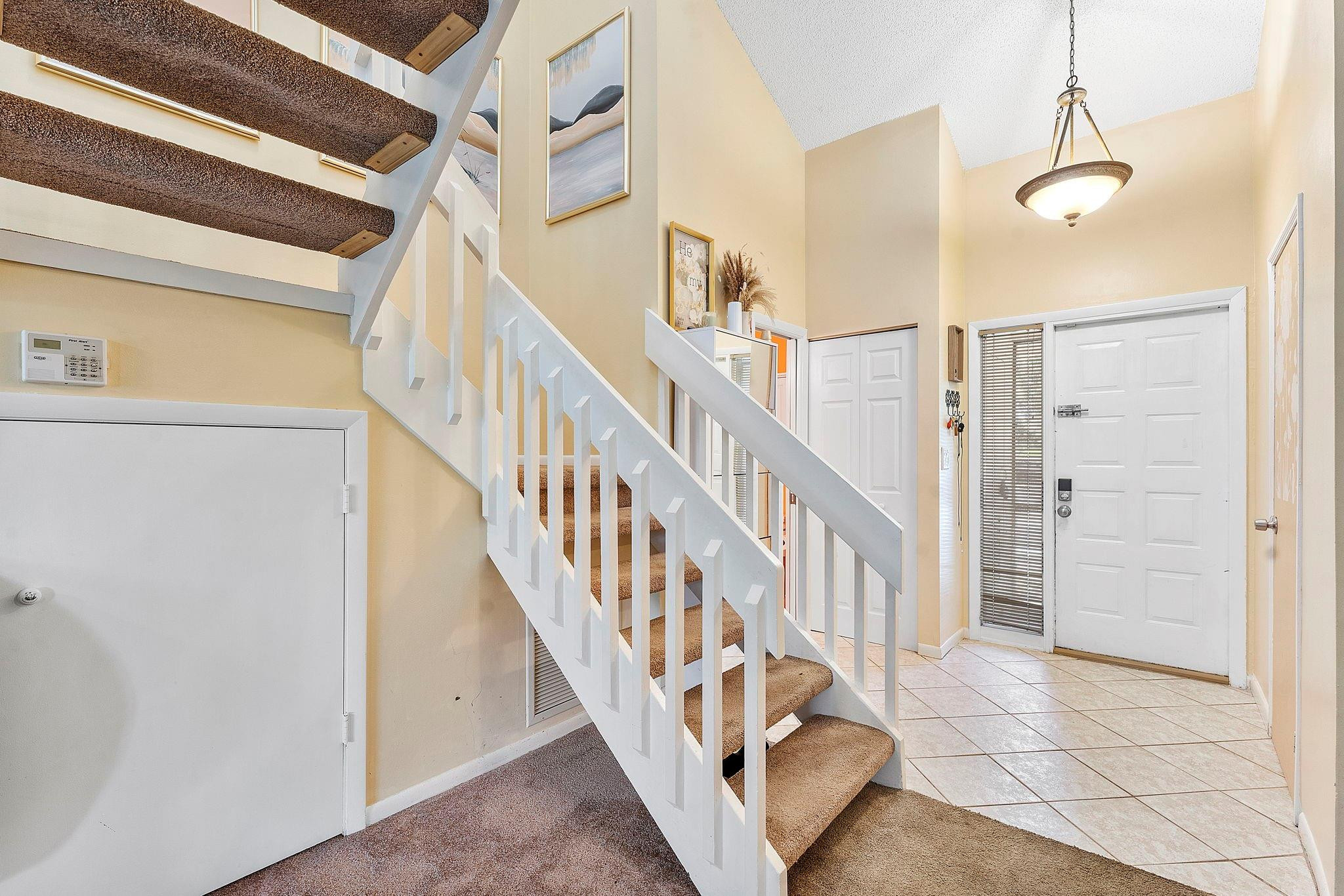 Golden Raintree III - Residential