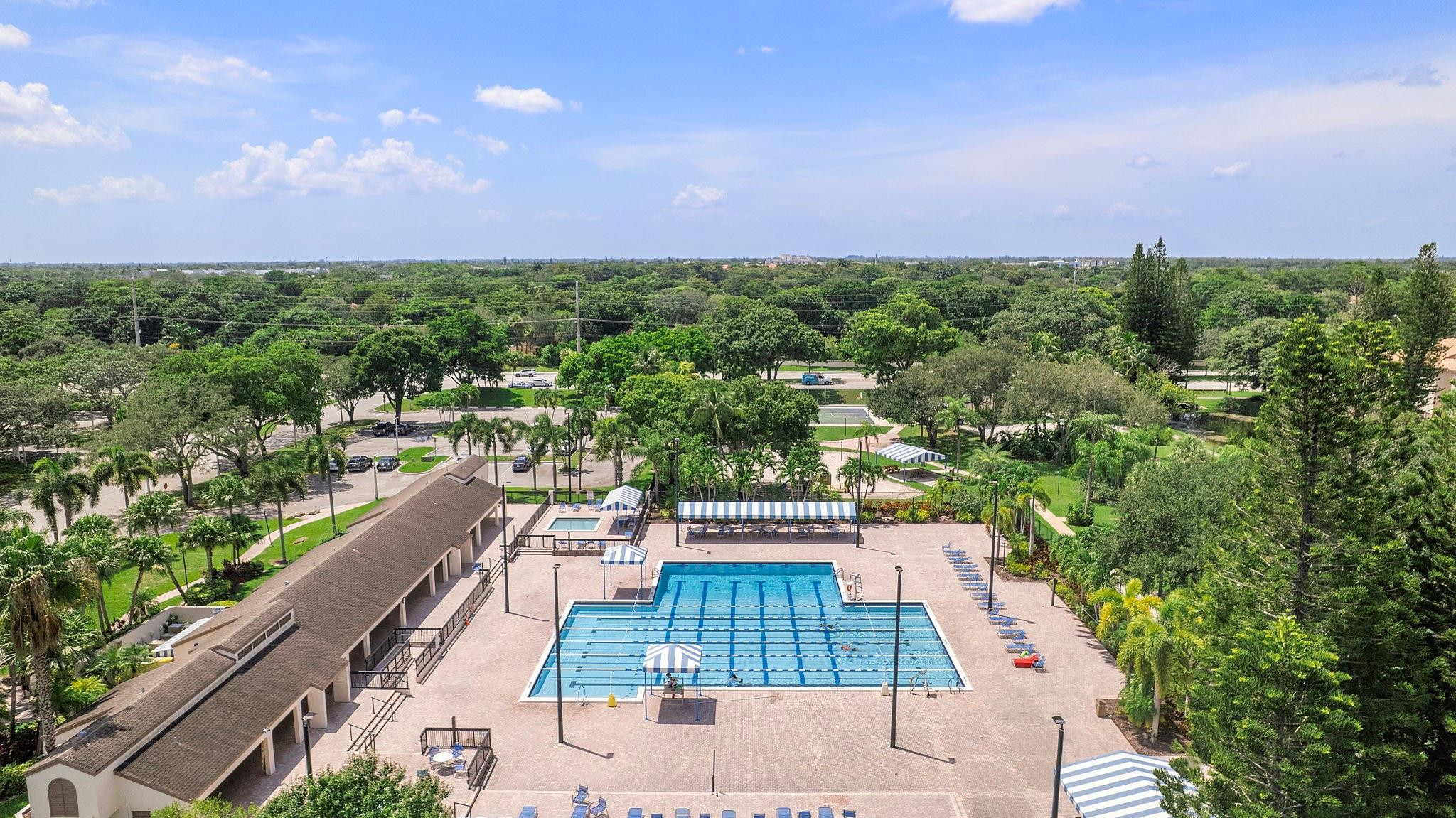 Golden Raintree III - Residential