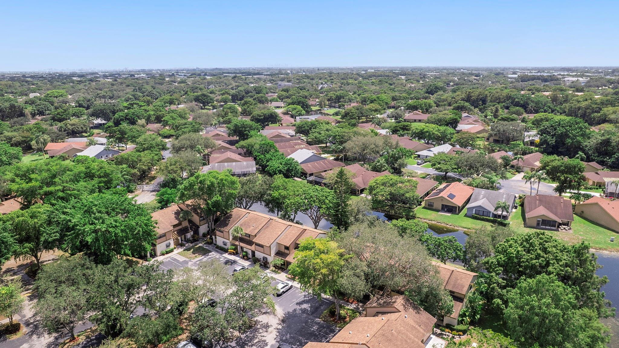 3051 NW 48th Avenue 808