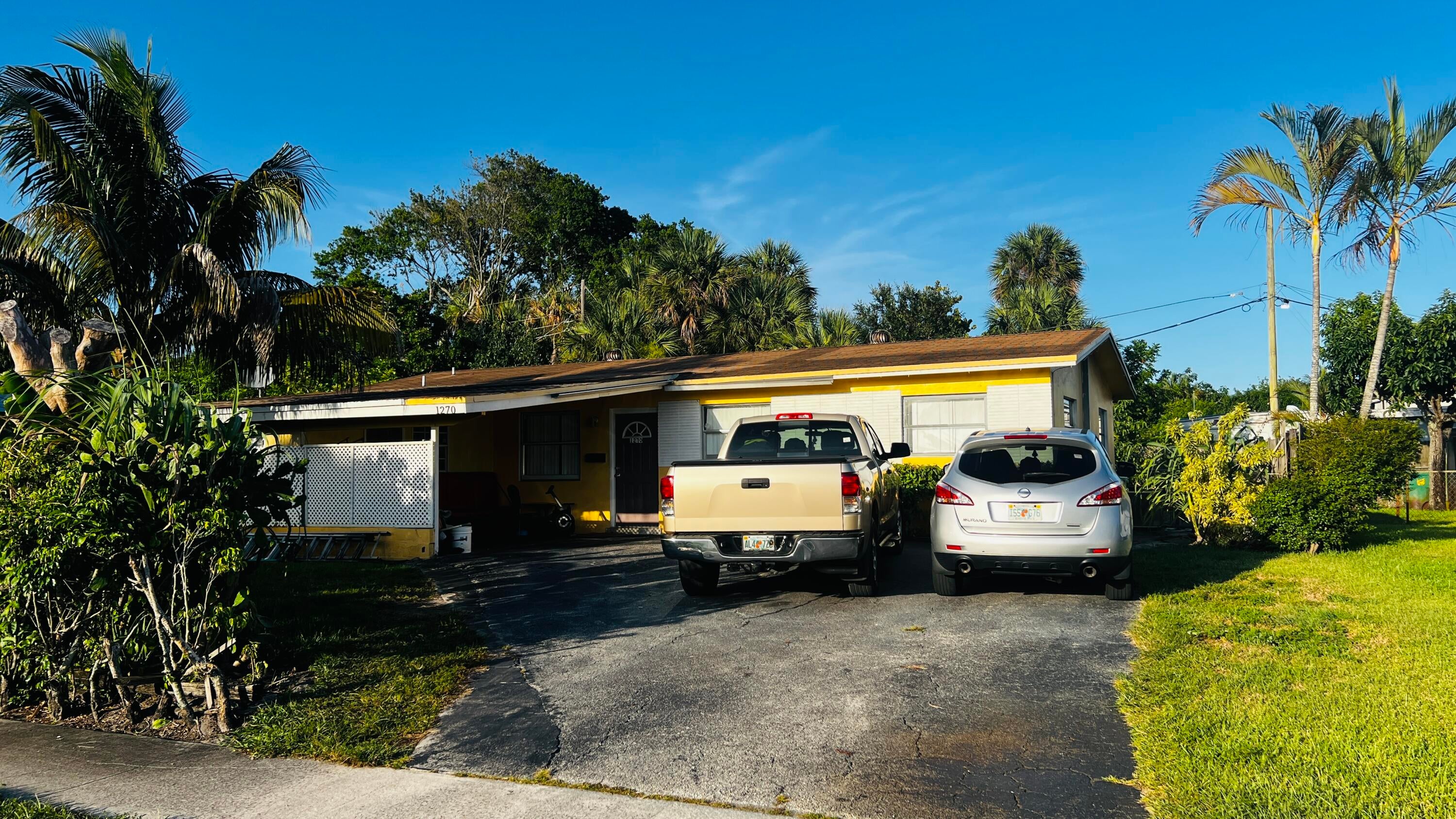 1270 NW 54TH Avenue, Lauderhill FL 33313