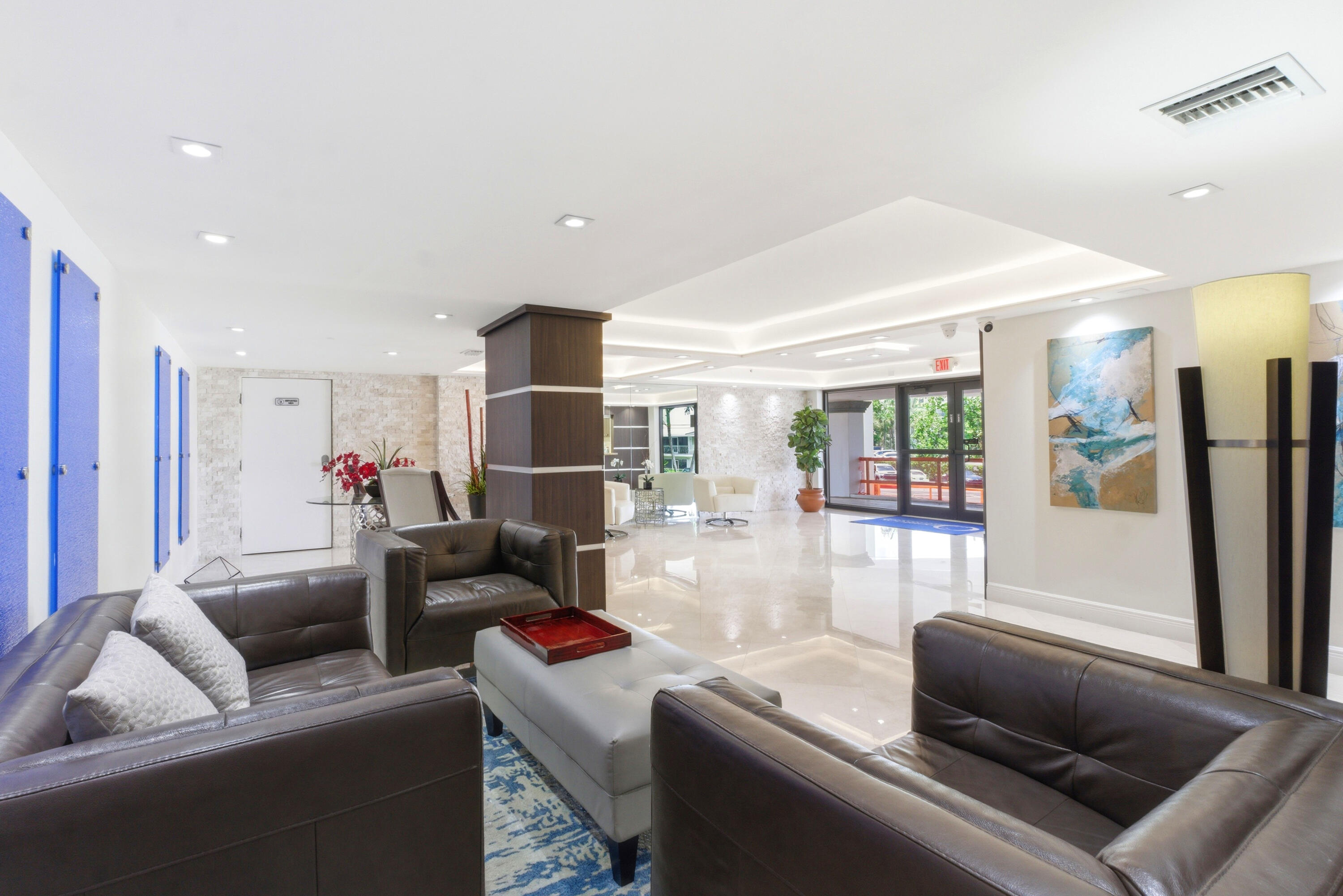 OVERLOOK CONDO - Residential