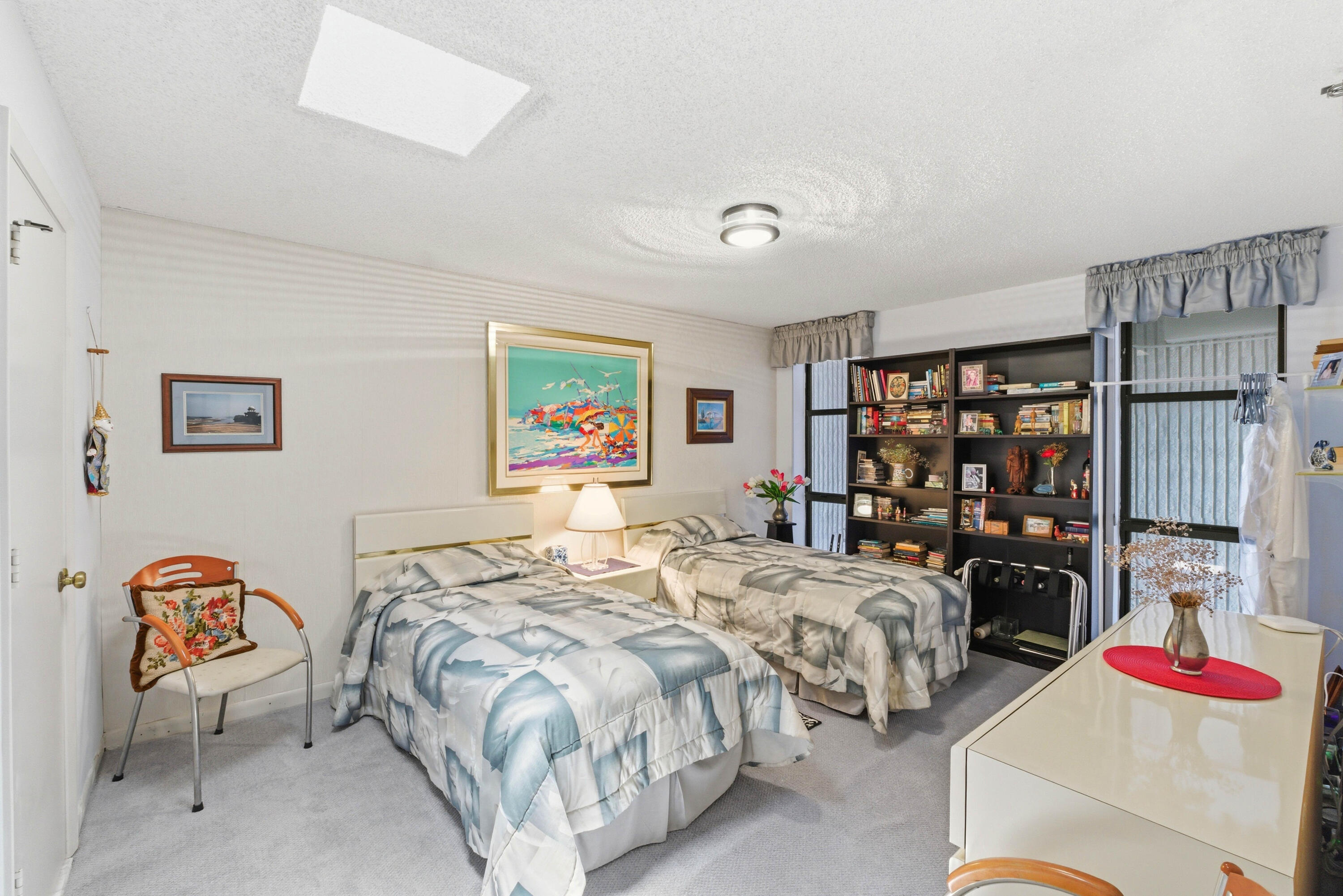 OVERLOOK CONDO - Residential