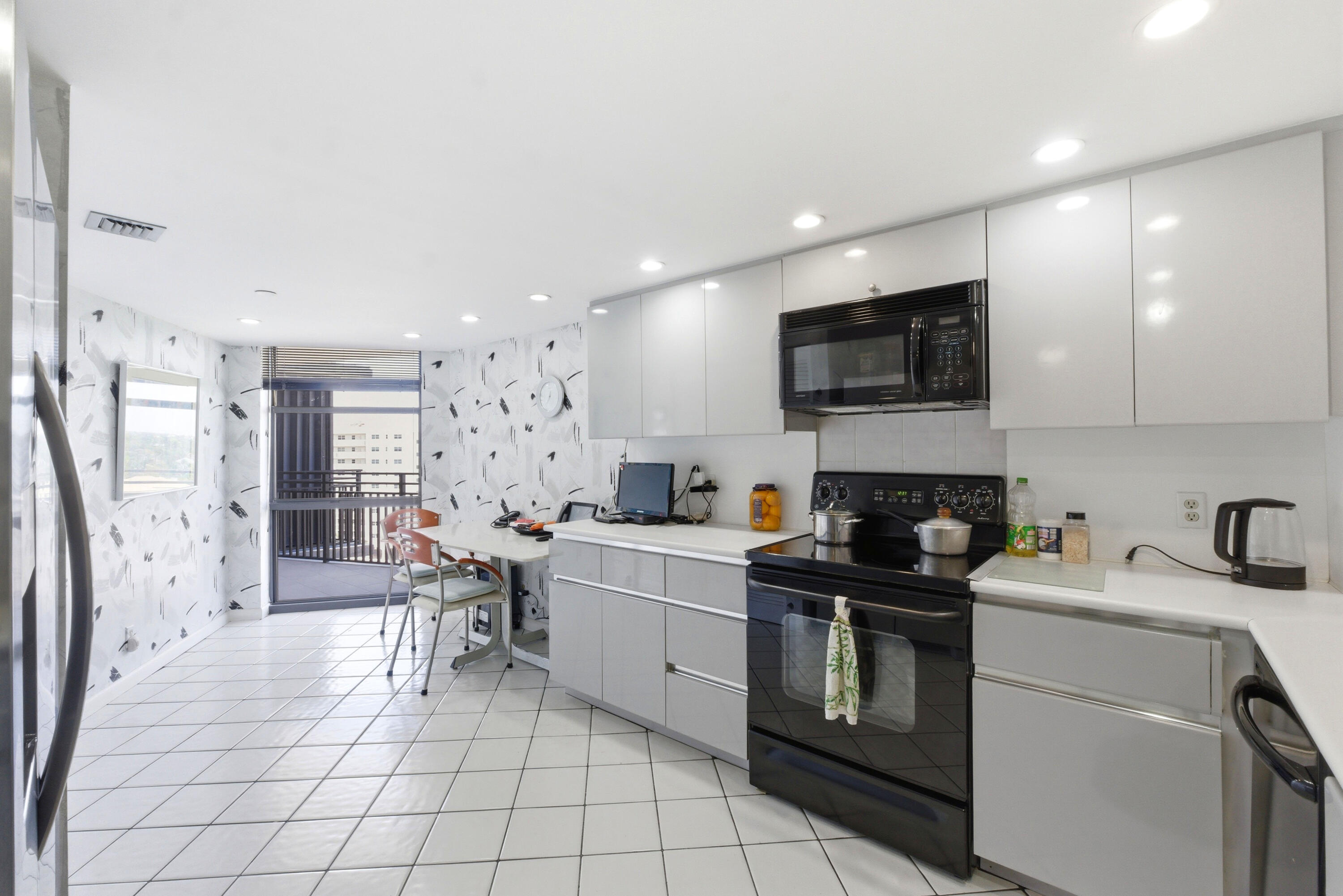 OVERLOOK CONDO - Residential