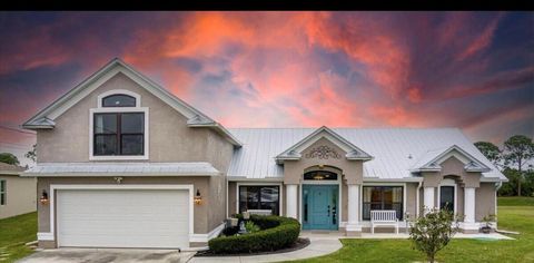 A home in Port St Lucie