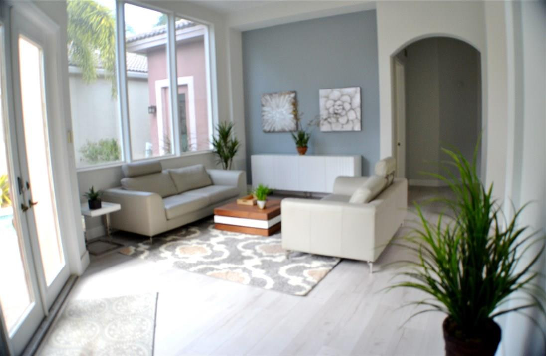 Heron Bay Four 160-1 B - Residential