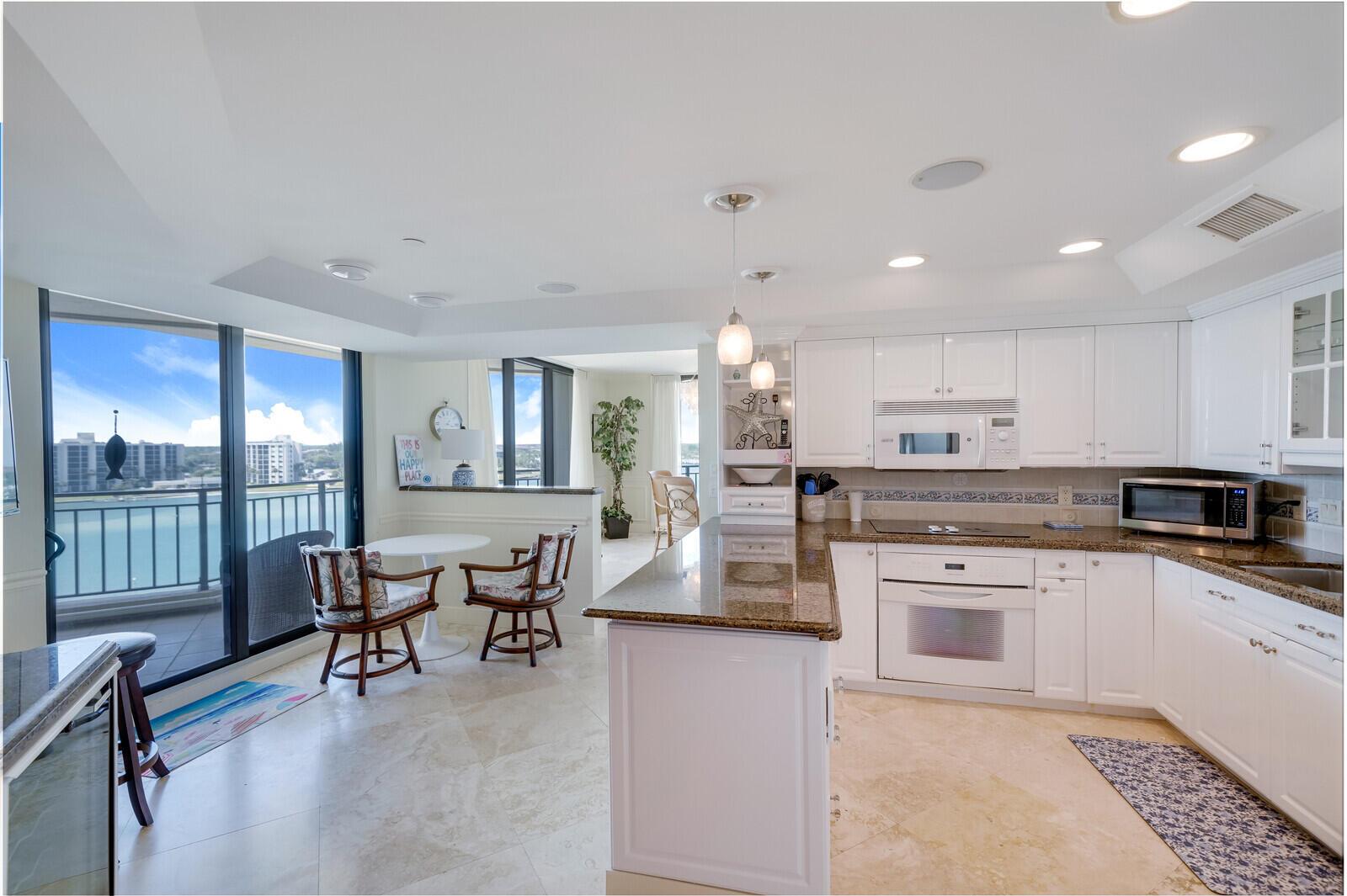 LANDFALL CONDO - Residential