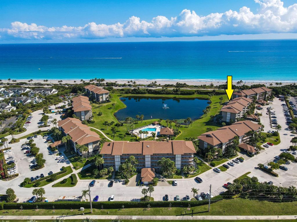 Photo of 601 S Seas Drive #303, Jupiter, FL 33477 (MLS # R11011865)