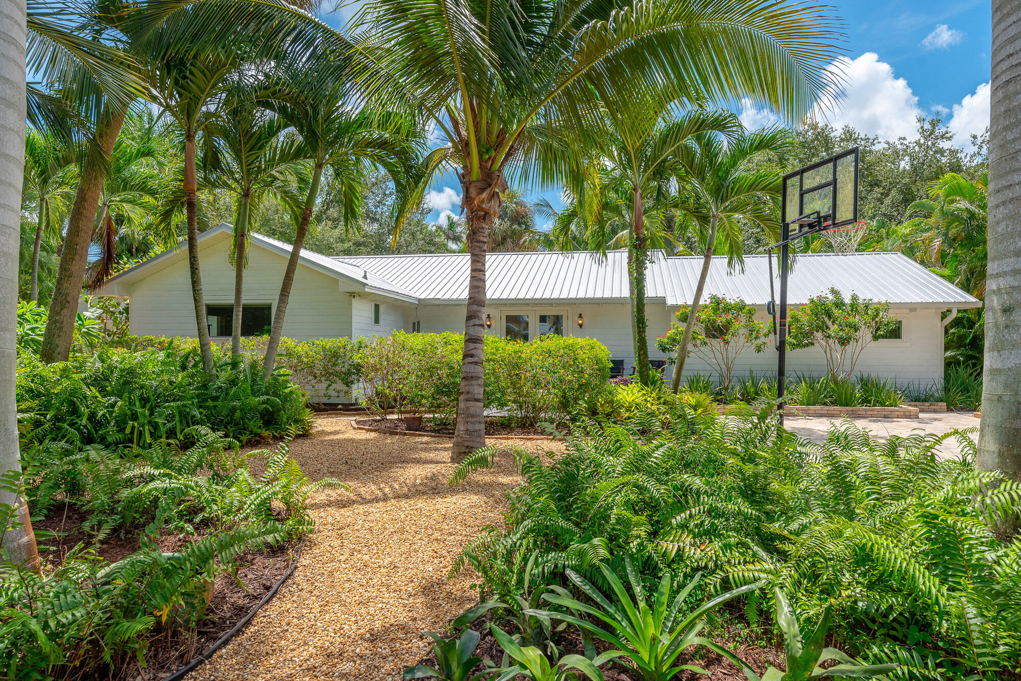 BESSEY'S 3RD ADDITION - Residential