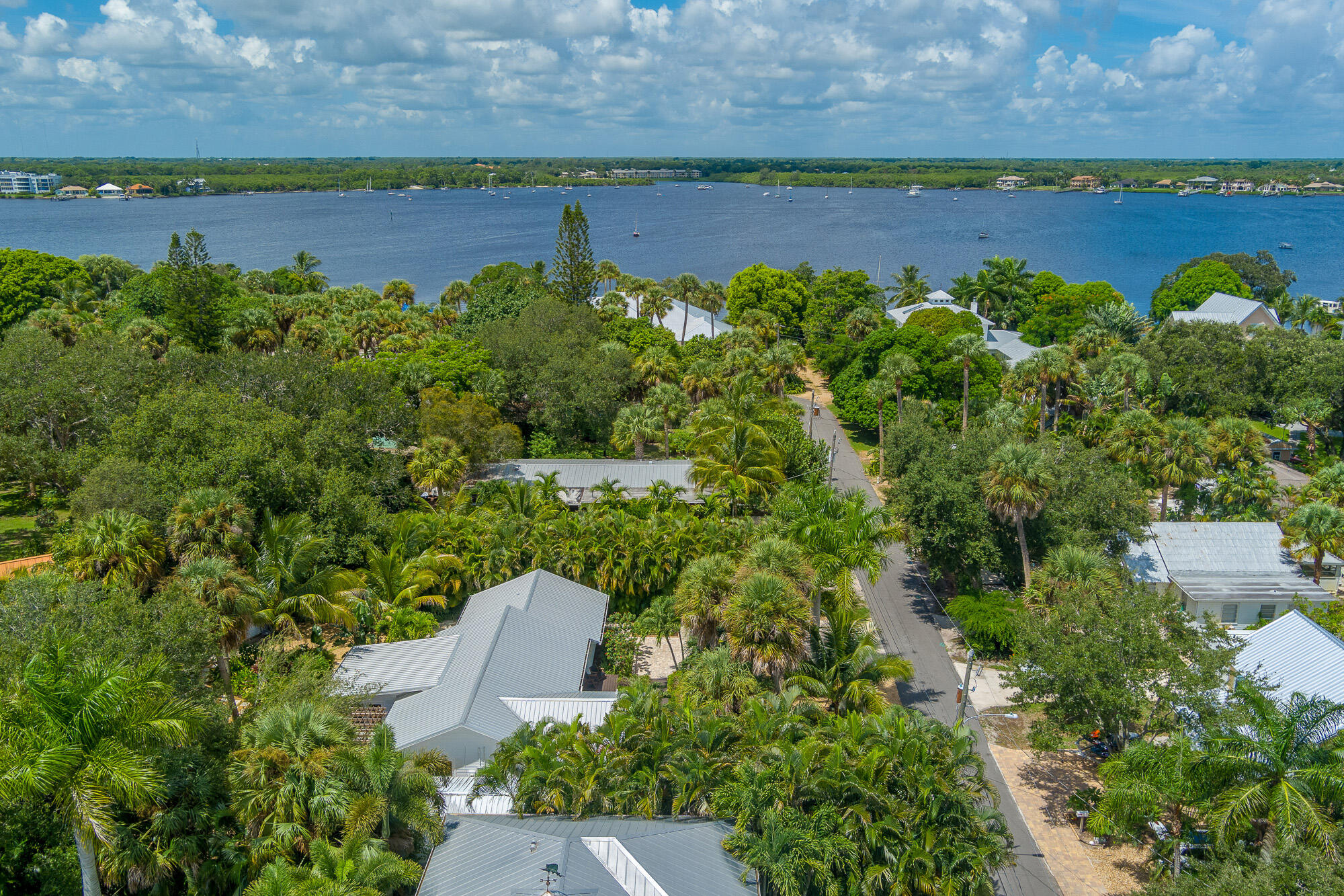 BESSEY'S 3RD ADDITION - Residential