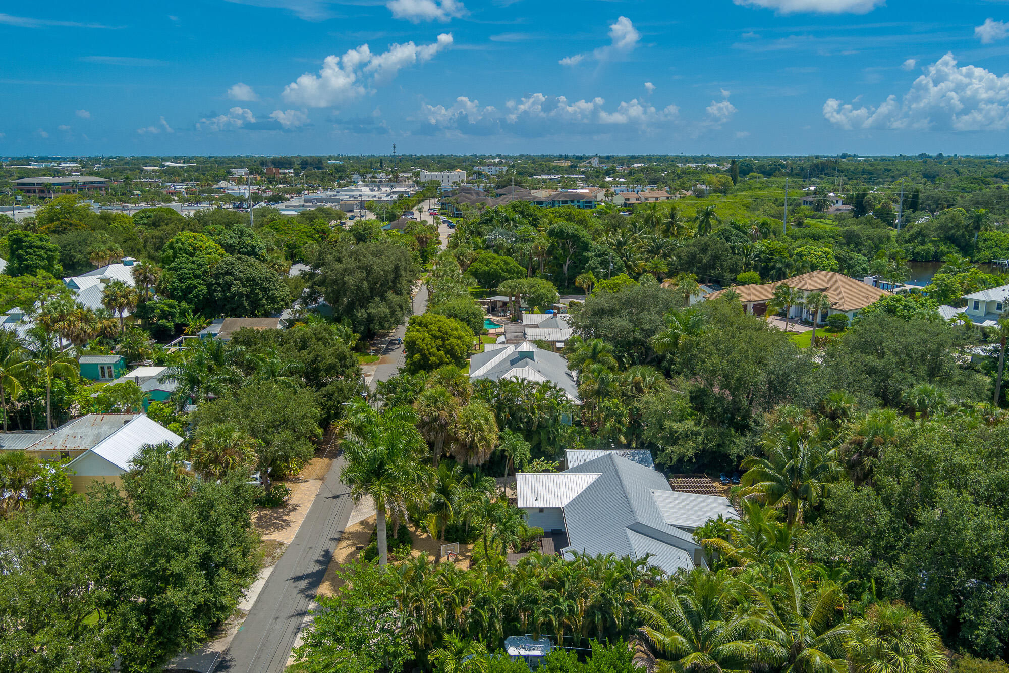 BESSEY'S 3RD ADDITION - Residential