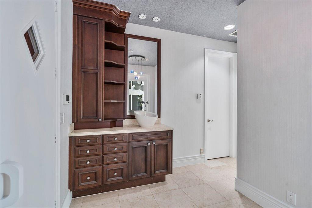 Les Jardins - Residential