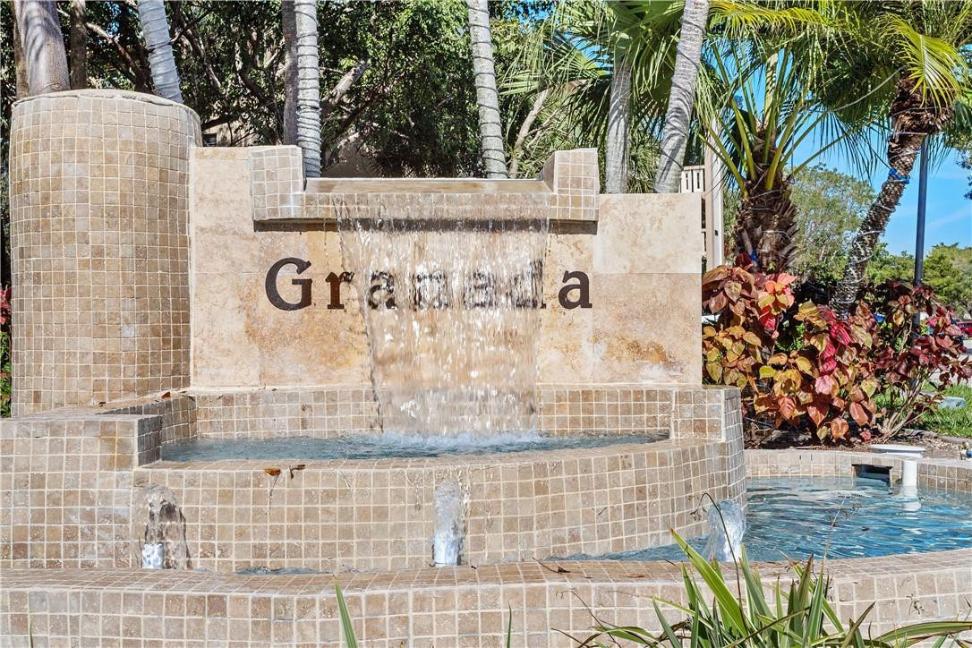 GRANADA VILLAGE - Residential