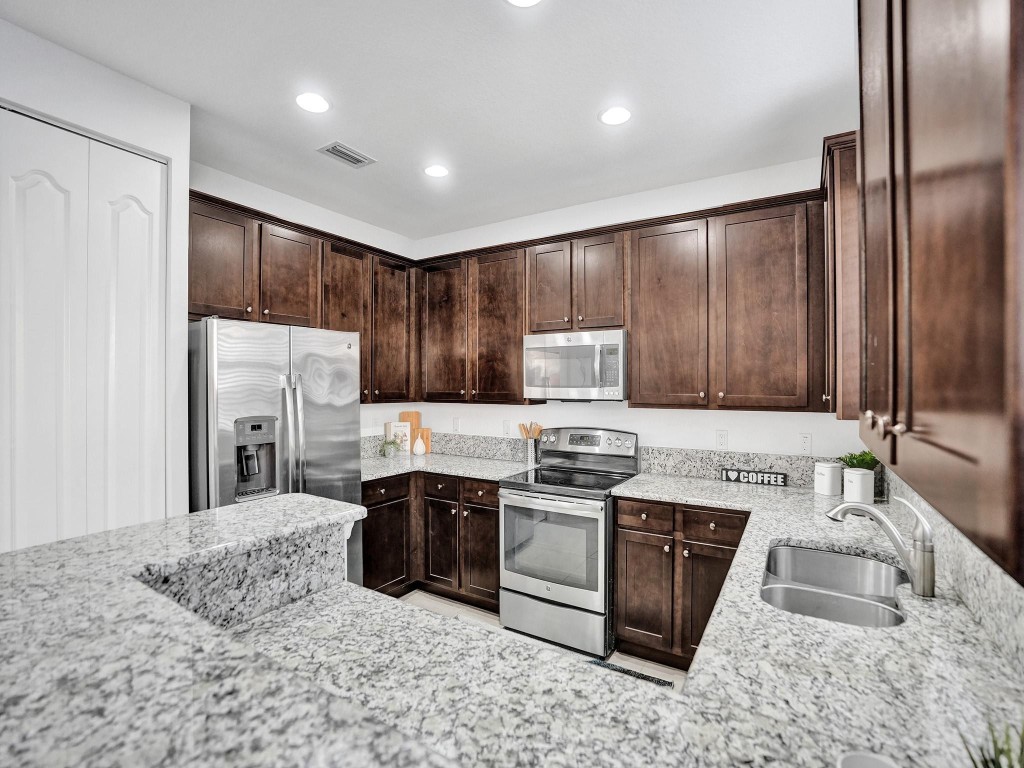 Town Parc @Miralago - Residential