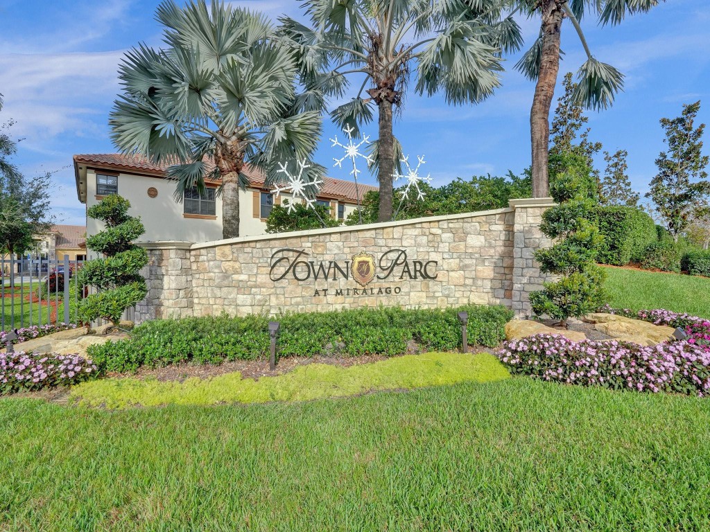 Town Parc @Miralago - Residential