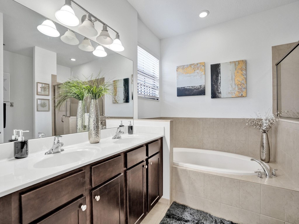 Town Parc @Miralago - Residential