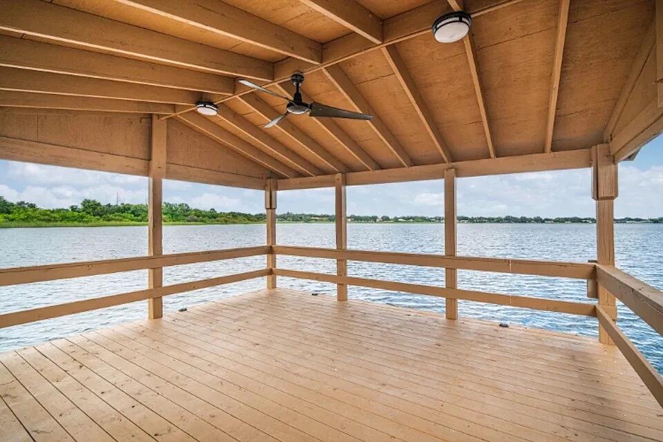 GRAND OAKS ON LAKE DAMON - Residential Lease