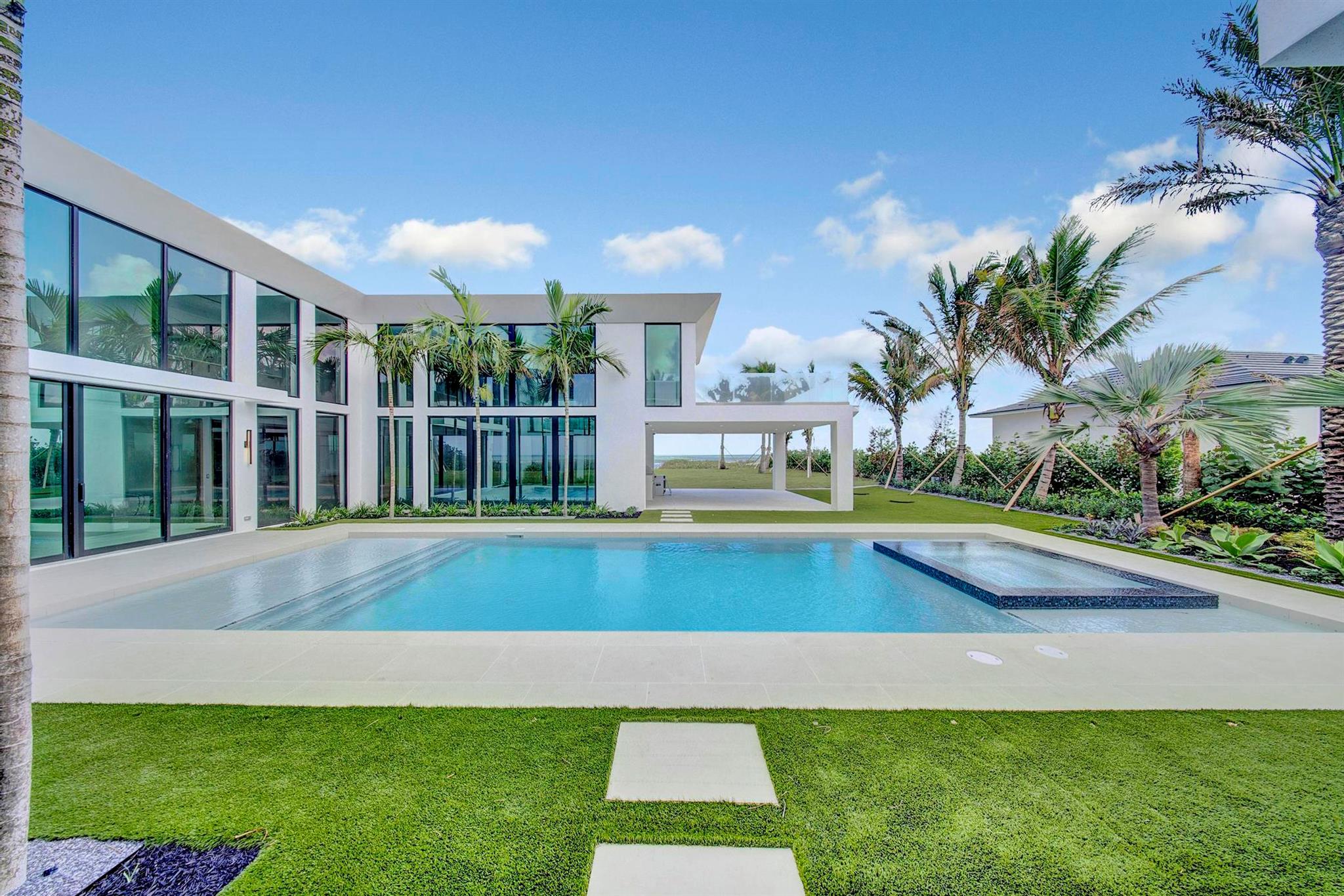 Jupiter Island - Residential