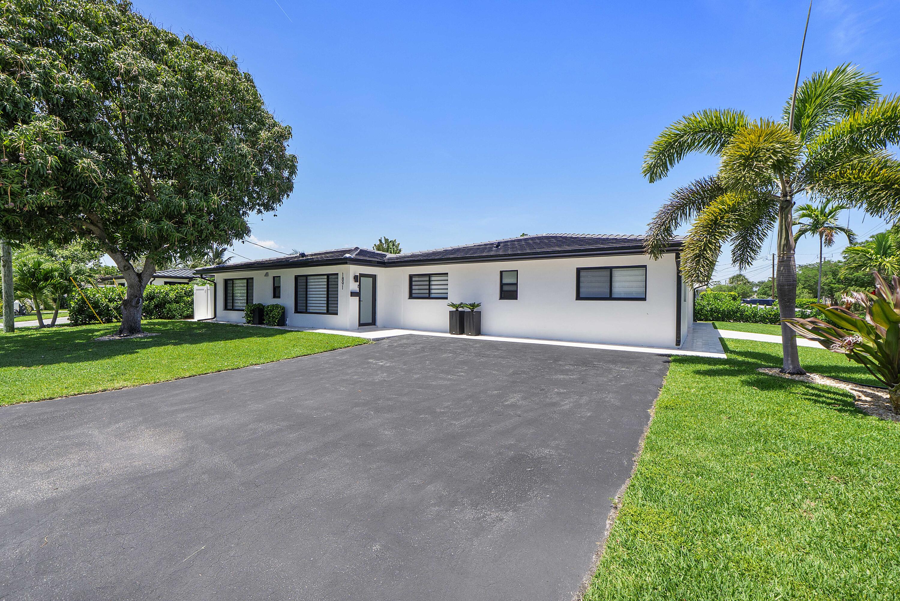 CYPRESS COVE - Residential Income