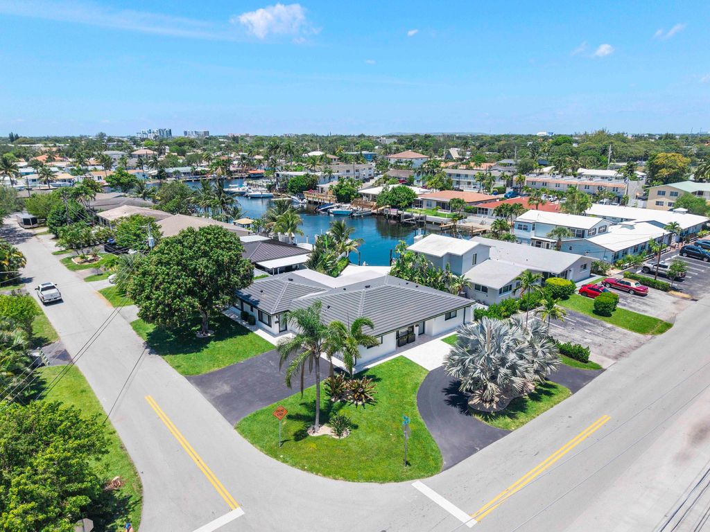 Photo of 491 SE 19th Avenue, Pompano Beach, FL 33060 (MLS # B26020260)