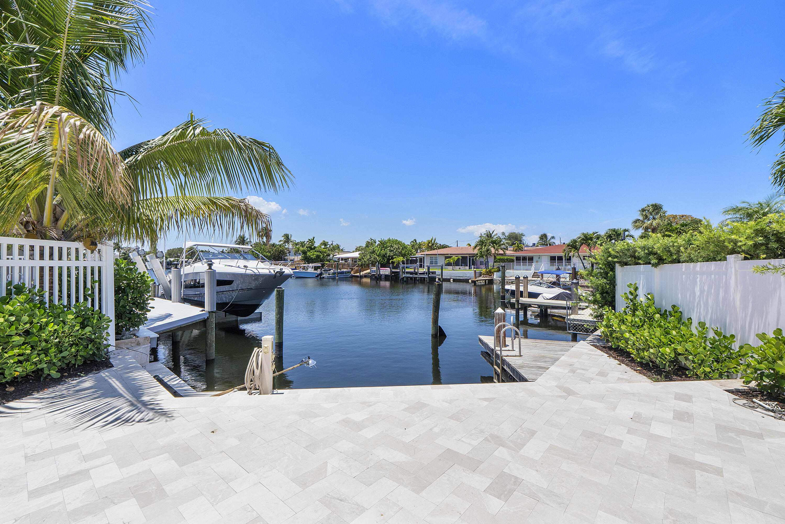 CYPRESS COVE - Residential Income