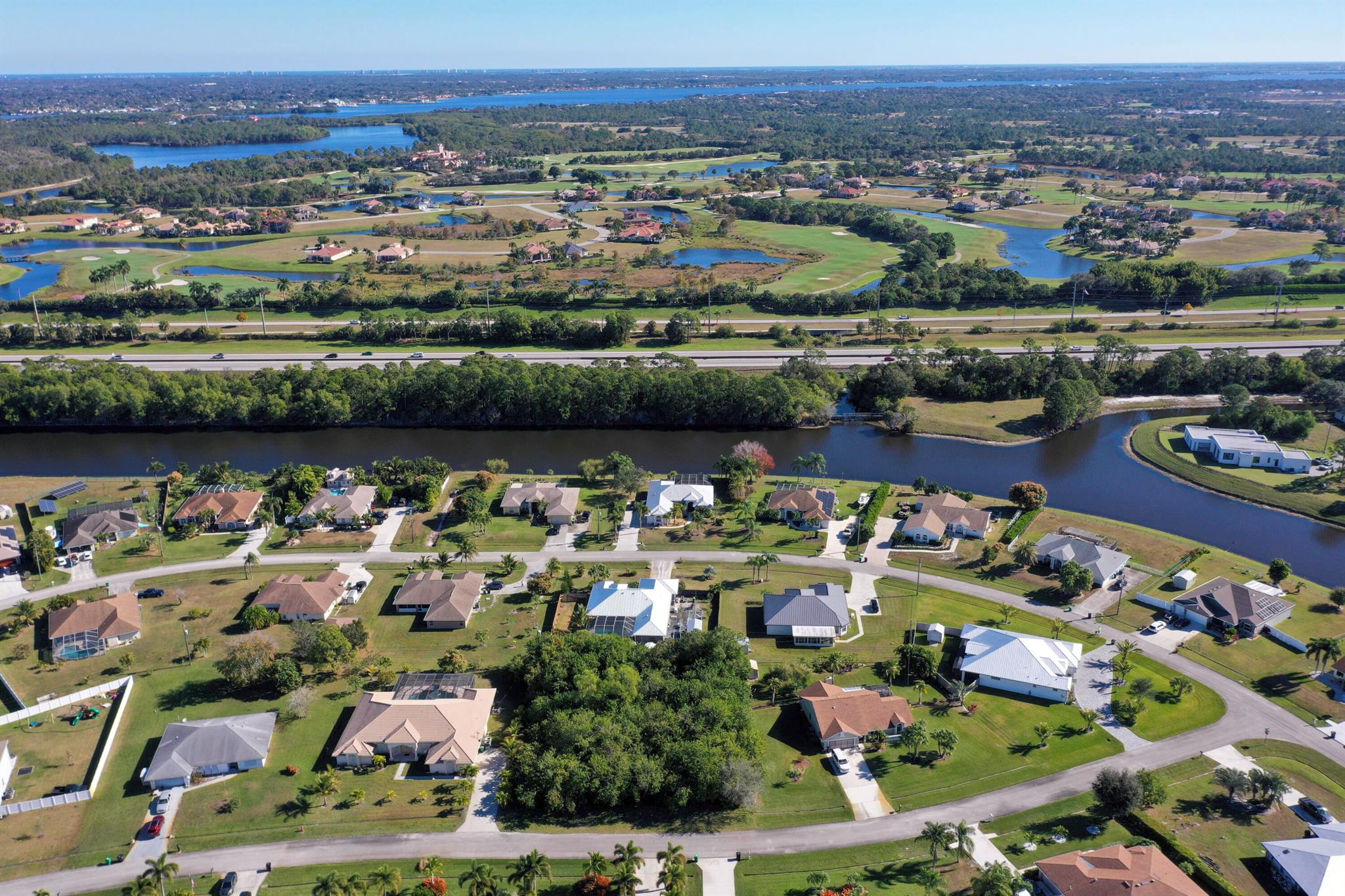 PORT ST LUCIE SECTION 37 - Land