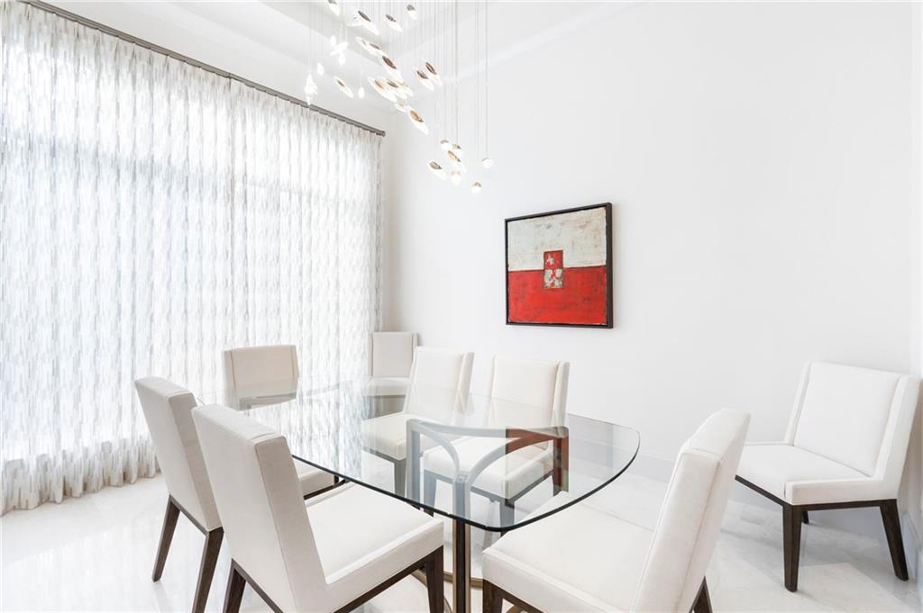 Old Palm 02 - Residential