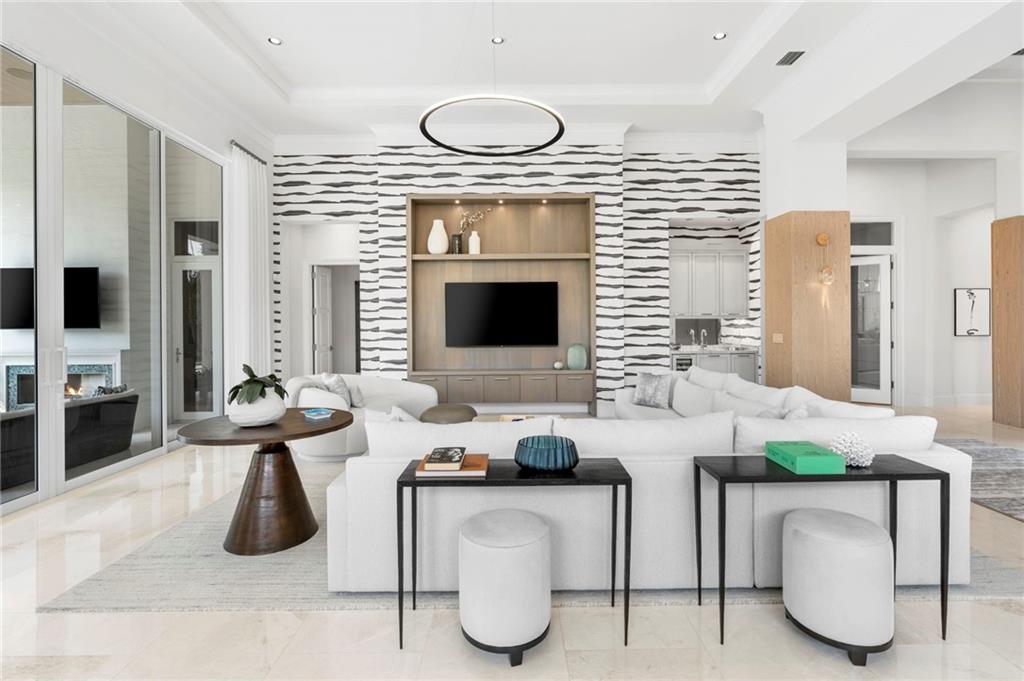 Old Palm 02 - Residential