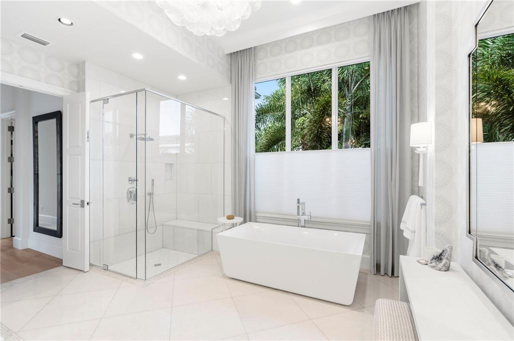 Old Palm 02 - Residential