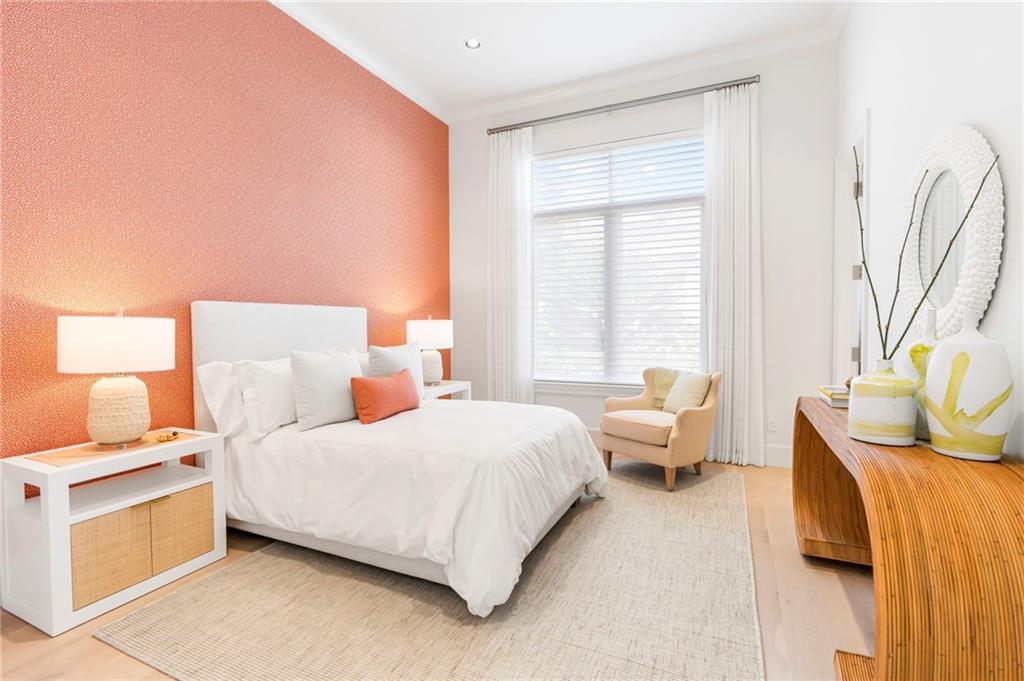 Old Palm 02 - Residential