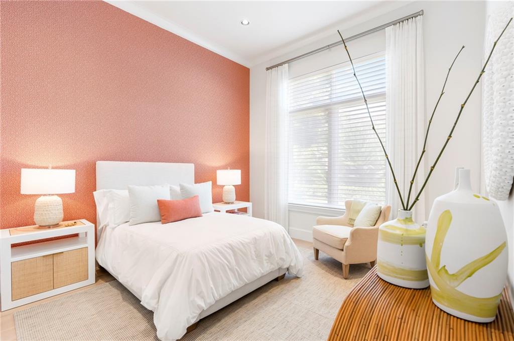 Old Palm 02 - Residential